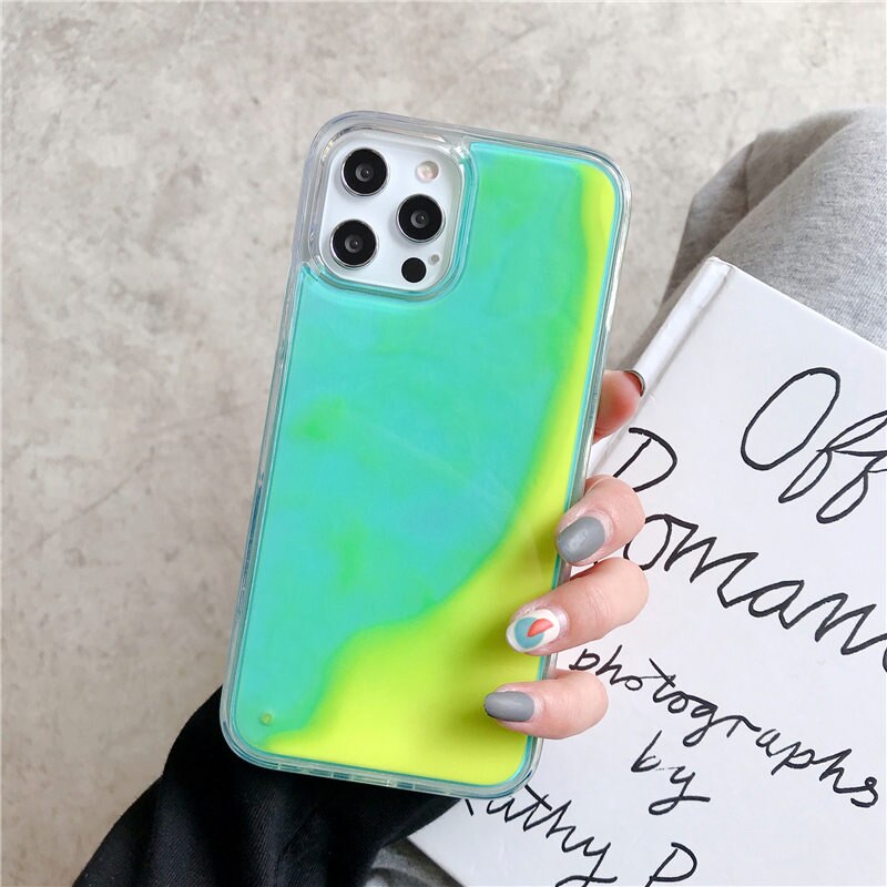 Glow In The Dark Sand Iphone Case Casetify Neon Sand Liquid Case